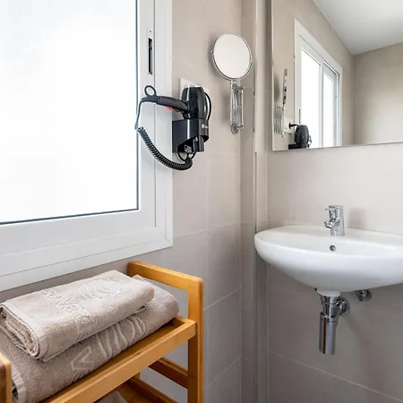 Roca Verde By Folias Hotels - Playa Del Ingles 3*