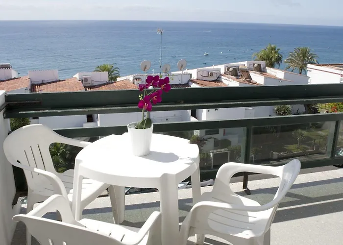 Apart-hotel Roca By Folias - 3*
