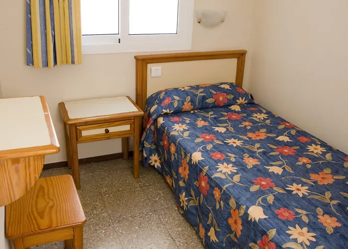 Apart-hotel Roca By Folias - 3*