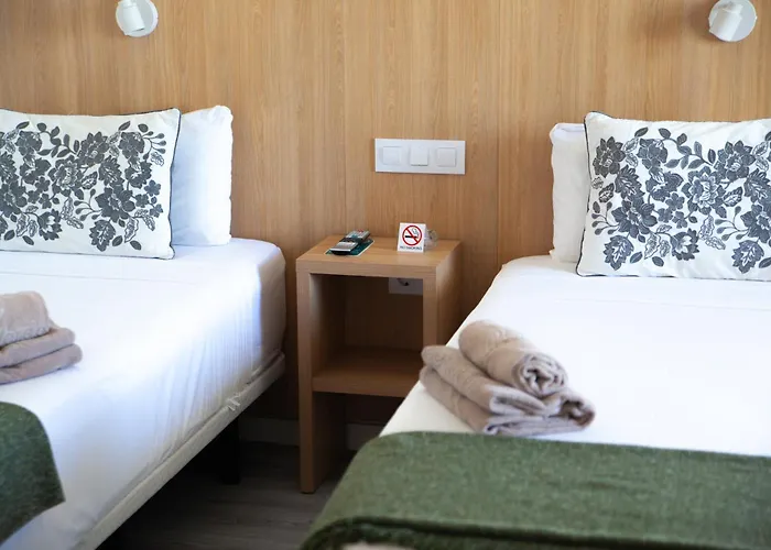 Roca Verde By Folias Hotels - Playa Del Ingles Aparthotel 3*