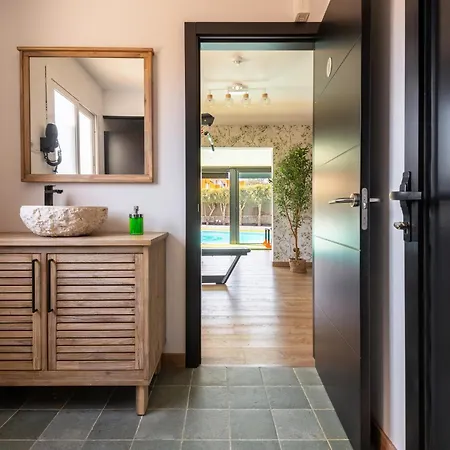 アパートホテル Roca By Folias - プラヤ・デル・イングレス